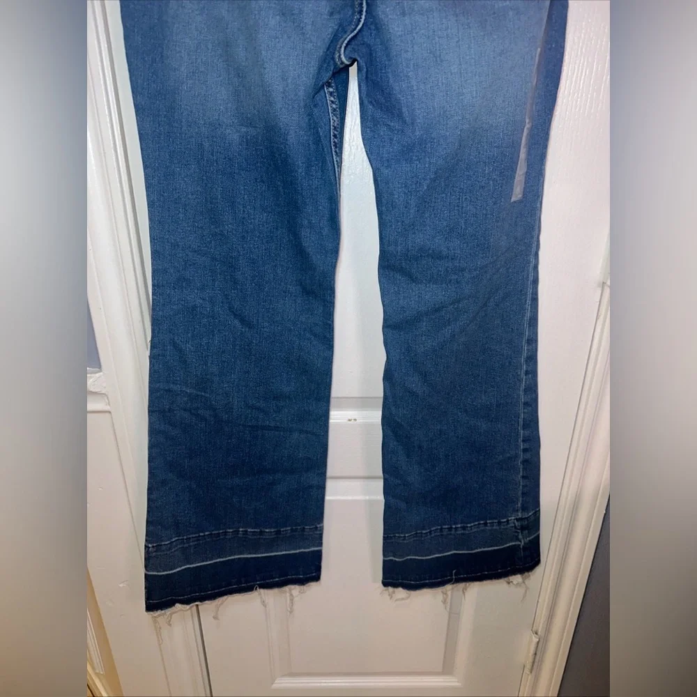 Wrangler Women’s Wisemans Mid Rise Jeans Size 32x32 Color Blue‎